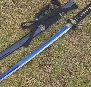 Katana de style japonais à faire soi-même, lame en acier bleu, fourreau noir, OEM disponible, longueur 40 pouces, garantie 3 ans pour cosplay et exposition - Product Image 1