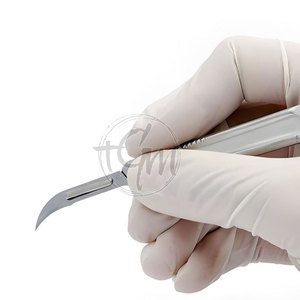 Mango de bisturí clínico con estructura metálica duradera, adecuado para disección, práctica quirúrgica y aplicaciones de laboratorio. - Product Image 4