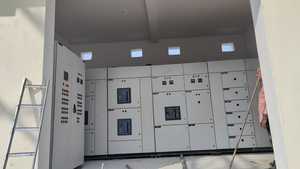 แผงควบคุมระบบอัตโนมัติ PLC แบบกำหนดเอง พร้อม HMI และ VFD สำหรับเครื่องจักรอุตสาหกรรม |   ซายน์ อิเล็กทริคอลส์ จาร์กแฮนด์ คัสตอม คอมมิวนิเคชั่น - Product Image 3