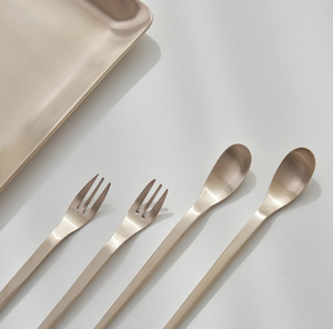 ชุดช้อนส้อมยาวสีบรอนซ์ NOBBAN Bangjja Yugi - Product Image 5