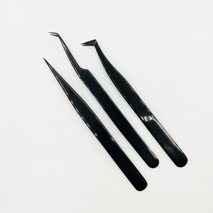 Juego de Pinzas de Acero Inoxidable Negro de Lujo para Extensión de Pestañas Clásicas, Volumen e Isolación - Product Image 2