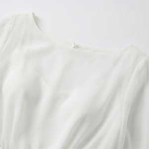 Vestido Maxi de Gasa Rosa Cuarzo con Cintura Adornada y Mangas Fluidas Tipo Kimono, Estilo Griego en Rosa Pastel - Product Image 4