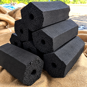 Briquettes de charbon de bois hexagonales en coque de noix de coco Cocotronics Energy, 75 % de carbone fixe, 5100-7500 Kcal/kg, longue durée de combustion, combustible pour barbecue - Product Image 1