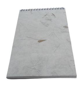 Cuaderno Personalizado con Tapa Blanda Color Marfil, Papel de 70 GSM Hecho con 100% Fibra de Cáñamo, Encuadernación en Espiral - Product Image 2