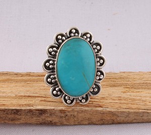 Anillo Clásico con Bisel de Turquesa Natural, Plata de Ley 925, Cinco Piedras Preciosas Púrpuras, para Mujer, Ideal para Bodas y Fiestas - Product Image 2