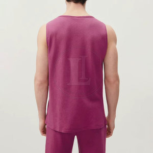 Camiseta sin mangas para hombre de diseño y talla personalizados para uso deportivo, camiseta sin mangas más vendida, camiseta sin mangas para hombre a precio económico - Product Image 3