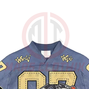 Maillot de football américain rétro personnalisé en maille à col en V pour le sport et la mode - Product Image 4