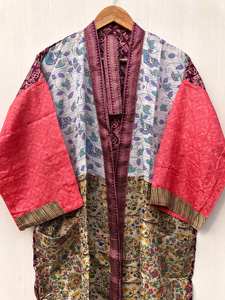 Kimono d'été en soie recyclée, longueur cheville, multicolore, style vintage indien, pour la détente et la nuit - Product Image 5