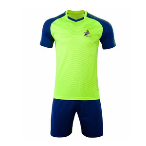 Uniforme de Fútbol para Equipo Profesional, Tejido Transpirable de Secado Rápido, Logotipo Personalizado, Ropa Deportiva Ligera para Entrenamiento y Partido - Product Image 1