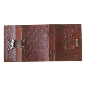 Journal en cuir véritable marron vintage de qualité supérieure, fait main, avec fermeture antique, cadeau idéal pour les écrivains et les artistes - Product Image 3