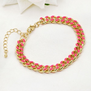 Bracelet gourmette ajustable en argent sterling 925 plaqué or avec émail rose vif, bijoux pour femme, vente en gros - Product Image 2