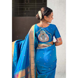 ผ้าไหมพิธานีสีน้ำเงินลายมาฮาลักชมี  งานทอแบบซารี  เสื้อผ้าอินเดียและปากีสถาน โดย Elite Weaves 650 กรัม - Product Image 2