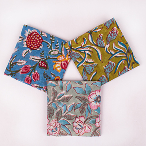 ผ้าพันคอผ้าฝ้ายพิมพ์ลายดอกไม้แบบบล็อกพิมพ์ด้วยมือ ลวดลายไม่ซ้ำใคร เป็นมิตรกับสิ่งแวดล้อม ระบายอากาศได้ดี ยืดหยุ่นได้ ใช้ได้ทุกฤดู เหมาะสำหรับทุกเพศ - Product Image 3