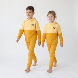 Conjunto de Sudadera con Capucha y Pantalones Deportivos de Dos Tonos para Niños y Niñas, Ropa Deportiva Informal con Bloques de Color, Conjunto Deportivo a Juego - Product Image 4