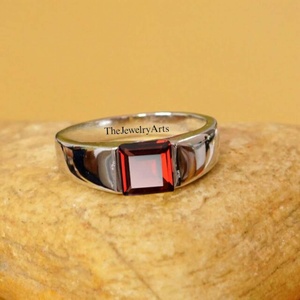 Anillo de Granate para Hombre, Corte Cuadrado, Gema Roja, Anillo de Compromiso, Joyería Clásica, Regalo de Aniversario para Él, Elegante Regalo de Joyería - Product Image 2