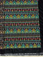 Tissu en velours noir brodé traditionnel avec motif géométrique floral pour robes caftan, vestes et costumes