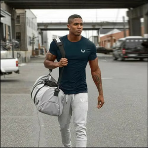 T-shirt de sport pour homme, respirant, séchage rapide, col rond, manches courtes, coupe classique, haute qualité, 220g, pour musculation et entraînement. - Product Image 3