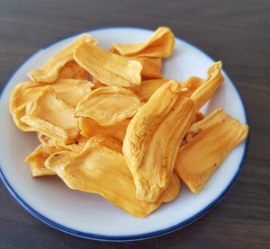 Meilleure Vente : Jackfruit Séché Biologique Croustillant de Serre, Huile VF, Snack Tropical Naturel Premium, Sans Additifs Chimiques, Vente en Gros en Vrac - Product Image 1