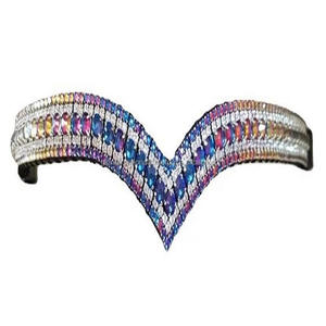 Correa de cuero negro con forma de V para cejas de caballo, diseño personalizado, hecho a mano, 5 filas, diseño multicolor, cristales ostentosos, pedido a granel - Product Image 2