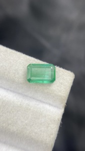 Émeraude naturelle zambienne, taille octogonale, pierre à bon lustre, pierre précieuse non montée pour la création de bijoux, 1,88 carat, pierre certifiée - Product Image 5
