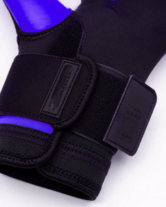 Gants de gardien de but de football personnalisés à haute adhérence, paume en latex allemand professionnel, protection des doigts pour entraînement et matchs, OEM - Product Image 5