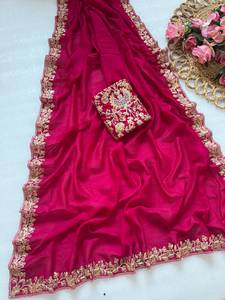 Sari Vichitra de créateur avec broderie C Pallu, motif à séquence codée et bordure découpée, accompagné d'un chemisier Vichitra - Product Image 5