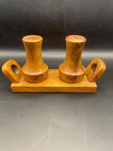 <b>Rustic</b> Style <b>Wooden</b> Salt And Pepper Shaker With Elegant Craftsmanship For <b>Dining</b> And <b>Table</b> Decoration - Product Image 4
