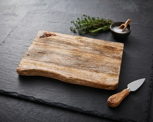 Planche à découper ronde en bois avec poignée, plateau de service en bois naturel pour la cuisine - Product Image 6