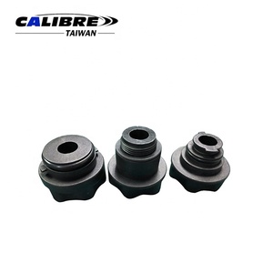 Ensemble de 11 pièces de qualité supérieure pour remplissage d'huile moteur en plastique résistant, avec adaptateur et rallonge inclinée pour une utilisation universelle dans la réparation automobile - Product Image 5