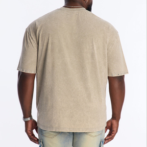 เสื้อยืดดีไซน์ใหม่สั่งทำพิเศษ ตกแต่งด้วยคริสตัลขนาดใหญ่ ทรงไหล่ตก ลุคทำสีซีดแบบ Distressed Acid Wash ประดับเพชร สำหรับผู้ชาย - Product Image 2