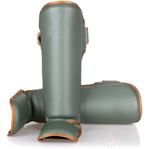 Protège-tibias sur mesure de qualité supérieure pour l'entraînement et le sparring de boxe, prix de gros RTS, protection optimale AI-SG-901 - Product Image 2