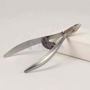 Cortauñas Profesional de Acero Inoxidable con Hoja Curva, Abertura de Mandíbula Ancha, Diseño Personalizado para Uso en Dedos de Bebés - Product Image 3