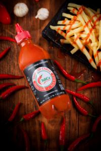 Salsa de Chile Fresca Chilica 255g (9oz) Estilo Vietnamita Fermentada 12 Meses con Vinagre de Arroz en Botella/Sachet, Muestra a Granel Gratis, Ácida y Picante - Product Image 5