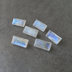 มูนสโตนสีรุ้งธรรมชาติทรงสี่เหลี่ยมผืนผ้าขนาดใหญ่เจียระไนอย่างประณีต เหมาะสำหรับทำเครื่องประดับ - Product Image 2