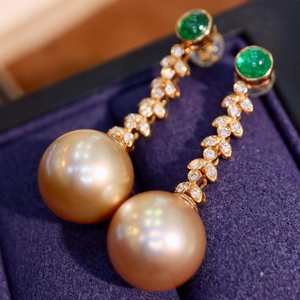 Pendientes de Perlas del Mar del Sur Doradas Naturales con Hojas de Esmeralda, Joyería Fina de Lujo Hecha a Mano, Regalo para Mujer - Product Image 6