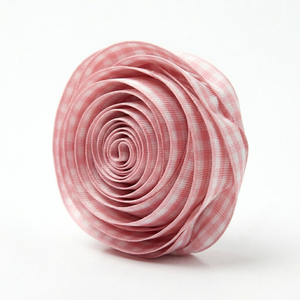 ริบบิ้นผ้ากรอสเกรนลายตารางสีชมพูขนาด 15 มม. ยี่ห้อ Neelkamal สำหรับตกแต่งโบว์ผูกผม ห่อของขวัญ งานฝีมือ และบรรจุภัณฑ์ - Product Image 6