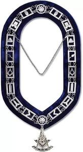 Delantal Masónico de Past Master con Detalles Azules, Collar de Cadena y Joya. Construcción de Alta Calidad para Mayor Durabilidad y Elegancia. - Product Image 3