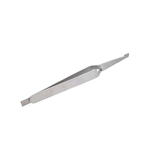 Pinzas de Ortodoncia de Acción Inversa con Dientes Serrados, Pinzas Manuales de Acero para Sujetar Brackets Dentales, Certificación CE, 1 Año de Garantía - Product Image 3