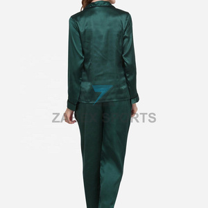 Ensemble de pyjama 2 pièces en satin pour femmes OEM avec logo personnalisé, fermeture à cordon, séchage rapide et respirant, tissu polyester/coton - Product Image 5