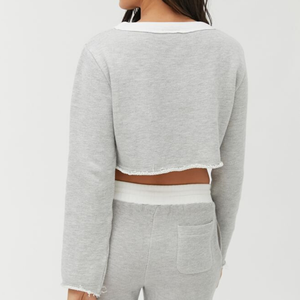 Nueva Sudadera Corta Personalizada de Invierno para Mujer con Logotipo Frontal, Tejido de Forro Polar, Secado Rápido y Ligera - Product Image 3