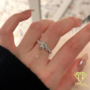 Elegant <b>Oval</b> <b>Moissanite</b> Diamond <b>Ring</b> 925 Sterling Silver Twisted Band Solitaire <b>Engagement</b> Jewelry For Women - Product Image 3