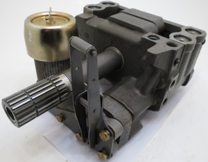 ปั๊มยกไฮดรอลิก1684583M92เครื่องหมาย II สำหรับ Massey Ferguson MF 135/165/185/21แทรคเตอร์เหล็กหล่อสแตนเลส - Product Image 6