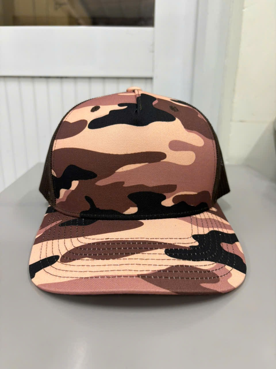 สีน้ำตาล