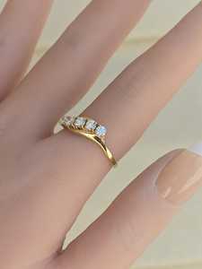Magnifique bague à bande incurvée en diamant taille ronde pour femme, cultivé en laboratoire, en or massif 18 carats, cadeau surprise pour les amoureux - Product Image 2