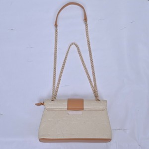 Sac à bandoulière pour femme en similicuir à motif géométrique tendance, avec deux chaînes de perles, fermeture à loquet, grand format, portable, idéal pour les voyages - Product Image 5