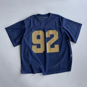 เสื้อยืดตาข่ายระบายอากาศได้ดี น้ำหนักเบา แห้งเร็ว สำหรับผู้ชาย ออกกำลังกาย วิ่ง ฟิตเนส ใส่หน้าร้อน รับสกรีนโลโก้ OEM - Product Image 1