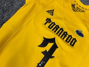 Uniformes de Fútbol Americano para Adultos 2026 de la Más Alta Calidad, Diseño Personalizado, Impresión por Transferencia de Calor, Jersey de Tela Twill Integrada - Product Image 3