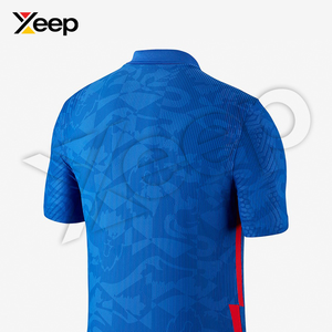 เสื้อฟุตบอลผู้ชาย XEEP รุ่นปรับแต่งได้ XC-SU-06 ผ้าโพลีเอสเตอร์ระบายอากาศ แห้งเร็ว ทรงคลาสสิคเข้ารูป เหมาะสำหรับการฝึกซ้อม - Product Image 4