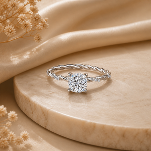 Bague de fiançailles solitaire en or jaune avec diamant moissanite rond de 2 carats et pavé torsadé - Product Image 1