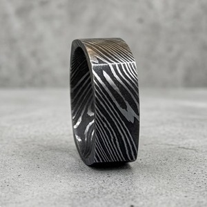 Bague Unisexe Personnalisée Faite à la Main en Acier Damas Plaqué Argent, Design Géométrique Unique, Alliance de Mariage Classique, Troisième Partie - Product Image 3